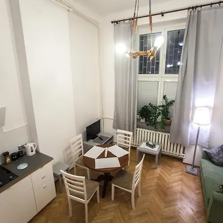 Zelazna Apartment Warsaw